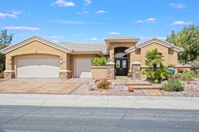 This 2432 sq ft 3 bedroom & 3 bathroom San Remo model has it all on Mountain Vista Golf Course At Sun City Palm Desert in California - for sale on GolfHomes.com, golf home, golf lot