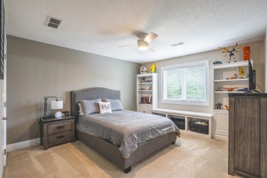 Don't miss this amazing opportunity to own this beautiful home!! on Dakota Dunes Country Club in South Dakota - for sale on GolfHomes.com, golf home, golf lot