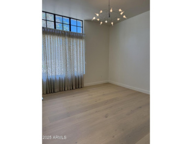 This beautifully updated first floor condo (no stairs) offers a on Arizona Biltmore Golf and Country Club in Arizona - for sale on GolfHomes.com, golf home, golf lot