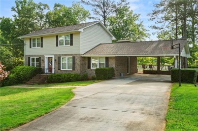 Close-In Tucker at its Finest! This Beautiful Two-Story 3BR/2 on Heritage Golf Links in Georgia - for sale on GolfHomes.com, golf home, golf lot