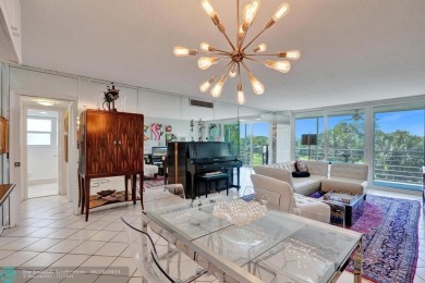 Back on the Market with a Major Price Reduction! Plus, the on Oaks Country Club in Florida - for sale on GolfHomes.com, golf home, golf lot
