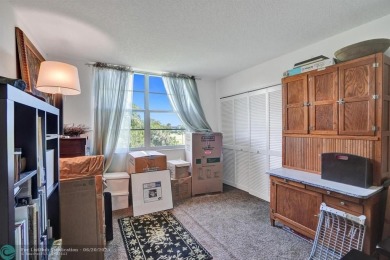 Back on the Market with a Major Price Reduction! Plus, the on Oaks Country Club in Florida - for sale on GolfHomes.com, golf home, golf lot