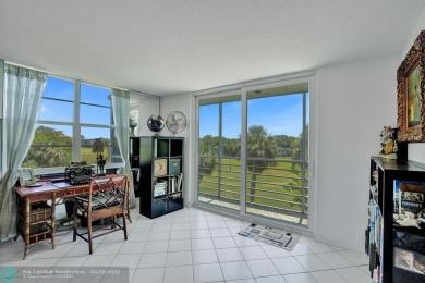Back on the Market with a Major Price Reduction! Plus, the on Oaks Country Club in Florida - for sale on GolfHomes.com, golf home, golf lot