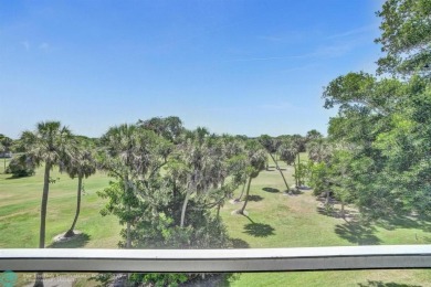 Back on the Market with a Major Price Reduction! Plus, the on Oaks Country Club in Florida - for sale on GolfHomes.com, golf home, golf lot