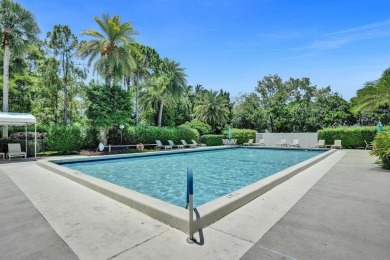 Back on the Market with a Major Price Reduction! -- an on Oaks Country Club in Florida - for sale on GolfHomes.com, golf home, golf lot