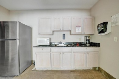 Back on the Market with a Major Price Reduction! -- an on Oaks Country Club in Florida - for sale on GolfHomes.com, golf home, golf lot