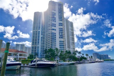 Excellent pooprtunity for buyer or investors, 2 bedrooms +2 on Turnberry Isle Resort and Club in Florida - for sale on GolfHomes.com, golf home, golf lot