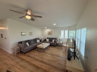 This beautifully renovated 2-bedroom, 2-bathroom, Palm Harbor on Del Tura Golf and Country Club in Florida - for sale on GolfHomes.com, golf home, golf lot