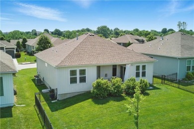 Nestled beside Stone Canyon Golf Course, this immaculate on Stone Canyon Golf Club in Missouri - for sale on GolfHomes.com, golf home, golf lot