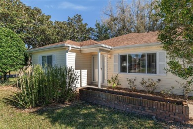 BIG PRICE IMPROVEMENT!! GREAT INVESTOR PROPERTY!! Don't miss on Eagle Ridge At Spruce Creek Country Club in Florida - for sale on GolfHomes.com, golf home, golf lot