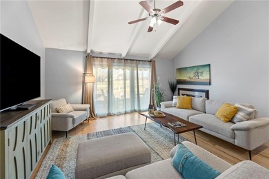 STUNNING GOLF COURSE RETREAT IN LEAWOOD! Welcome to this on Leawood South Country Club in Kansas - for sale on GolfHomes.com, golf home, golf lot