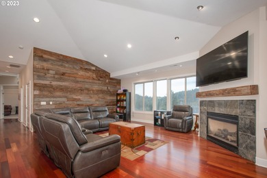 Beautiful craftsman multi-generational home with a view in the on  in Oregon - for sale on GolfHomes.com, golf home, golf lot