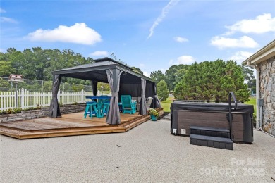 Discover a rare opportunity to live on the beautiful Glen Oaks on Glen Oaks Golf and Country Club in North Carolina - for sale on GolfHomes.com, golf home, golf lot