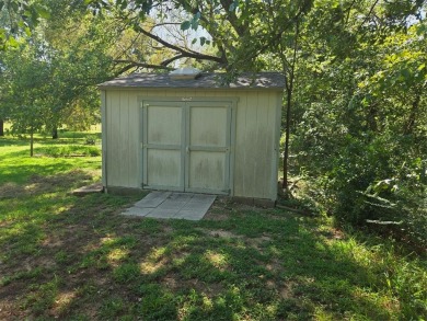 Welcome to Your Tranquil Retreat in Lake Kiowa! This on Lake Kiowa Golf Course in Texas - for sale on GolfHomes.com, golf home, golf lot