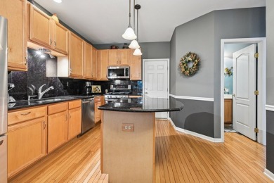 This beautifully maintained 2-bedroom, plus loft, 3.5-bath on Schaumburg Golf Club in Illinois - for sale on GolfHomes.com, golf home, golf lot