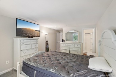 Move right into this 3 bedroom, 2.5 bath end-unit condo in a on Blue Ridge Golf Club in New York - for sale on GolfHomes.com, golf home, golf lot