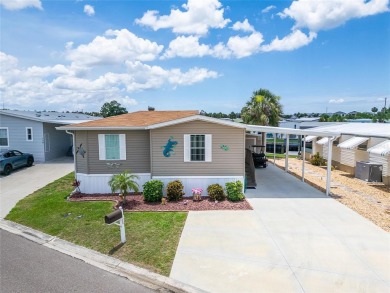 Were you searching for a WATERFRONT HOME with an 8,000 lb BOAT on Apollo Beach Golf and Sea Club in Florida - for sale on GolfHomes.com, golf home, golf lot