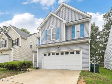 Beautifully updated 3-bedroom, 2.5-bath home in the highly on Hedingham Golf and Athletic Club in North Carolina - for sale on GolfHomes.com, golf home, golf lot