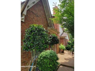 Beautifully maintained Garden Home in a quiet and secluded on Windyke Country Club in Tennessee - for sale on GolfHomes.com, golf home, golf lot
