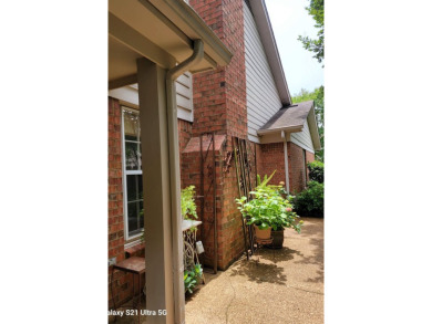 Beautifully maintained Garden Home in a quiet and secluded on Windyke Country Club in Tennessee - for sale on GolfHomes.com, golf home, golf lot