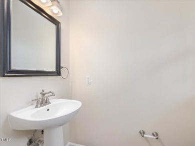 Beautifully updated 3-bedroom, 2.5-bath home in the highly on Hedingham Golf and Athletic Club in North Carolina - for sale on GolfHomes.com, golf home, golf lot