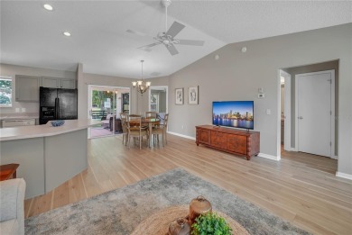 NEW LISTING PRICE.... TURNKEY WITH NEW FURNITURE!!!  Bond PAID on The Links of Spruce Creek in Florida - for sale on GolfHomes.com, golf home, golf lot