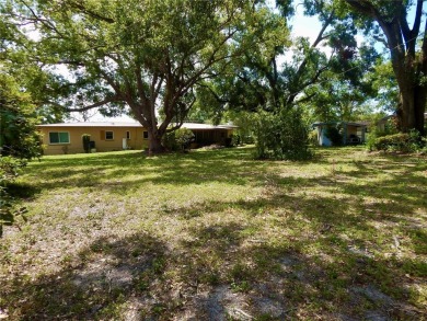 Charming 3-Bedroom, 2-Bath Home with Golf Course Views!
Welcome on Babe Zaharias Golf Course in Florida - for sale on GolfHomes.com, golf home, golf lot