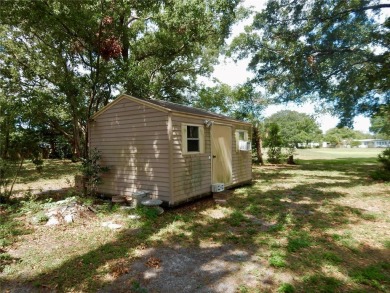 Charming 3-Bedroom, 2-Bath Home with Golf Course Views!
Welcome on Babe Zaharias Golf Course in Florida - for sale on GolfHomes.com, golf home, golf lot