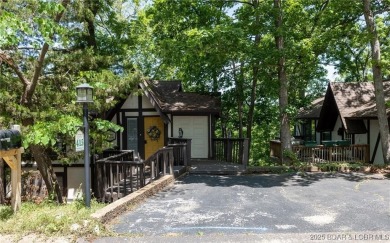 The 2 bed/2bath home with lake view is just what you are looking on The Oaks Golf Course in Missouri - for sale on GolfHomes.com, golf home, golf lot