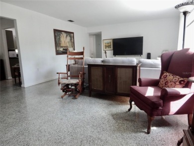 Charming 3-Bedroom, 2-Bath Home with Golf Course Views!
Welcome on Babe Zaharias Golf Course in Florida - for sale on GolfHomes.com, golf home, golf lot