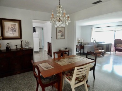 Charming 3-Bedroom, 2-Bath Home with Golf Course Views!
Welcome on Babe Zaharias Golf Course in Florida - for sale on GolfHomes.com, golf home, golf lot