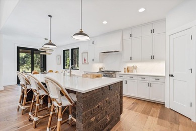 Discover bright modern luxury in Caldera Springs, Sunriver's on Sunriver Caldera Springs Golf Course in Oregon - for sale on GolfHomes.com, golf home, golf lot