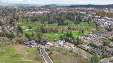 Spectacular wide panoramic view lot, with southern exposure for on Eugene Country Club in Oregon - for sale on GolfHomes.com, golf home, golf lot