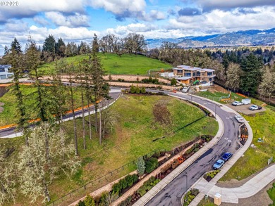 Spectacular wide panoramic view lot, with southern exposure for on Eugene Country Club in Oregon - for sale on GolfHomes.com, golf home, golf lot