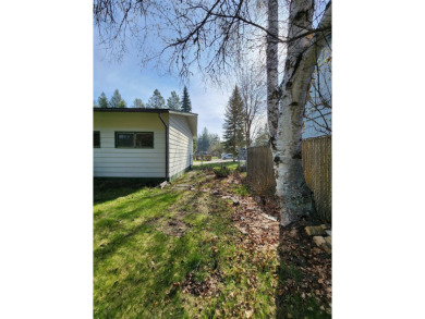 This lovely three-bedroom 2 bath home located in a desirable on Cabinet View Country Club in Montana - for sale on GolfHomes.com, golf home, golf lot