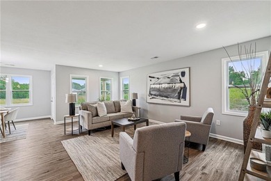 Owner financing available! Move in ready & practically on Royal Meadows Golf Course in Missouri - for sale on GolfHomes.com, golf home, golf lot