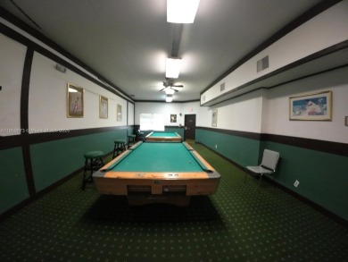 For Sale - Spacious 1 Bed / 1.5 Bath Condo in International on Inverrary Country Club in Florida - for sale on GolfHomes.com, golf home, golf lot