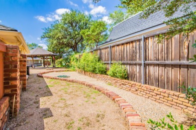 Your new home in the original Lakeridge Country Club community on LakeRidge Country Club in Texas - for sale on GolfHomes.com, golf home, golf lot