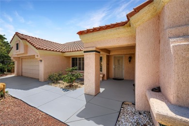 Presenting a meticulously maintained Silverton model, ideally on Highland Falls Golf Club in Nevada - for sale on GolfHomes.com, golf home, golf lot