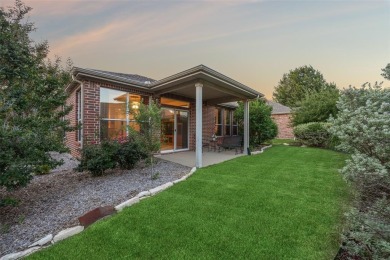 Charming home on a corner lot in the highly desirable Frisco on Frisco Lakes Golf Course in Texas - for sale on GolfHomes.com, golf home, golf lot