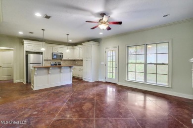 This immaculate 3-bedroom, 2-bathroom home boasts a spacious 1 on Castlewoods Golf Club in Mississippi - for sale on GolfHomes.com, golf home, golf lot