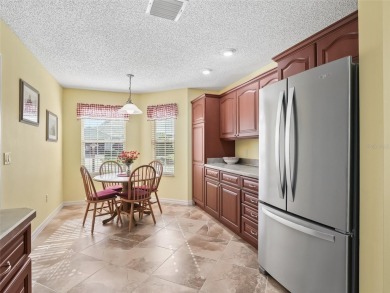 TURNKEY, BEAUTIFULLY FURNISHED  MOVE-IN READY - GOLF CART on The Links of Spruce Creek in Florida - for sale on GolfHomes.com, golf home, golf lot