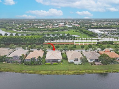 This beautiful 3-bedroom, plus office, 2.5-bathroom lakefront on Banyan Golf Club in Florida - for sale on GolfHomes.com, golf home, golf lot