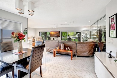 Welcome to this light & bright convertible 3 bedroom, 2 bathroom on Hunters Run Golf and Country Club in Florida - for sale on GolfHomes.com, golf home, golf lot