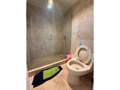 Turn key condo in the heart of Aventura! Spacious 2 bedrooms, 2 on Turnberry Isle Resort and Club in Florida - for sale on GolfHomes.com, golf home, golf lot