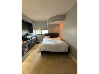Turn key condo in the heart of Aventura! Spacious 2 bedrooms, 2 on Turnberry Isle Resort and Club in Florida - for sale on GolfHomes.com, golf home, golf lot