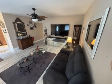 Great 2 bedroom, 2 full bath condo at a great price.  This is an on Kings Point Golf - Executive in Florida - for sale on GolfHomes.com, golf home, golf lot