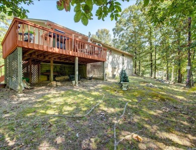 Discover this charming home in an active, quiet community.  As on Diamondhead Golf and Country Club in Arkansas - for sale on GolfHomes.com, golf home, golf lot