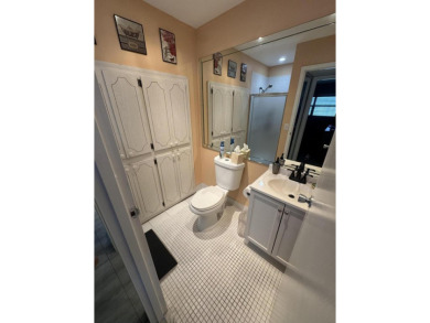 Great 2 bedroom, 2 full bath condo at a great price.  This is an on Kings Point Golf - Executive in Florida - for sale on GolfHomes.com, golf home, golf lot