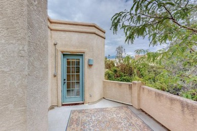 Come see this amazing Hinkle townhome in the highly sought-after on Tanoan Country Club in New Mexico - for sale on GolfHomes.com, golf home, golf lot